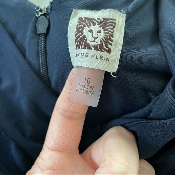 Anne Klein Navy Blue Pants Jumpsuit with gold logo buckle. Size 10 - Picture 6 of 8